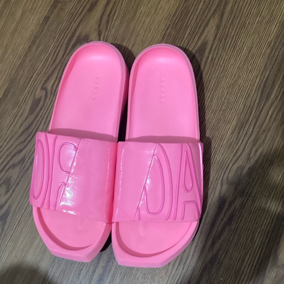 Jordan Women’s WMNS Jordan Nola Slide CZ 8027-600 Size 9 Pink Color - Picture 1 of 9